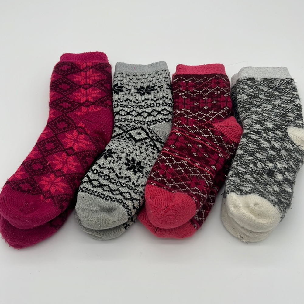 4 Pairs of Cozy Cabin Socks